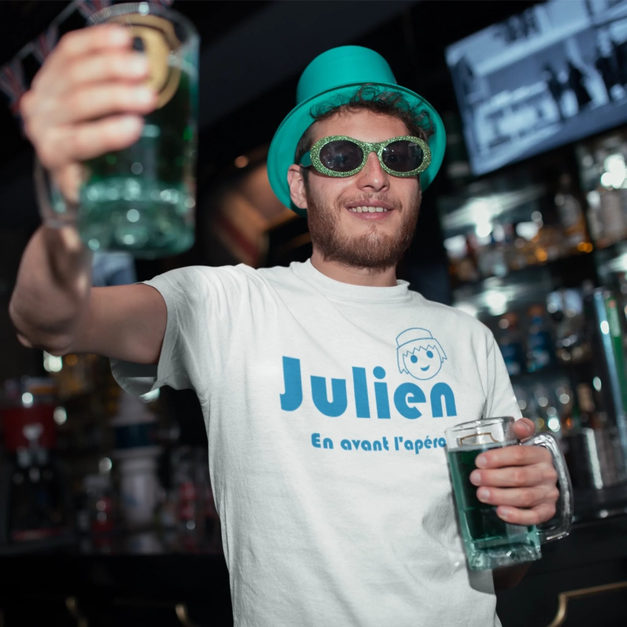 T-Shirt "En avant l'apéro"